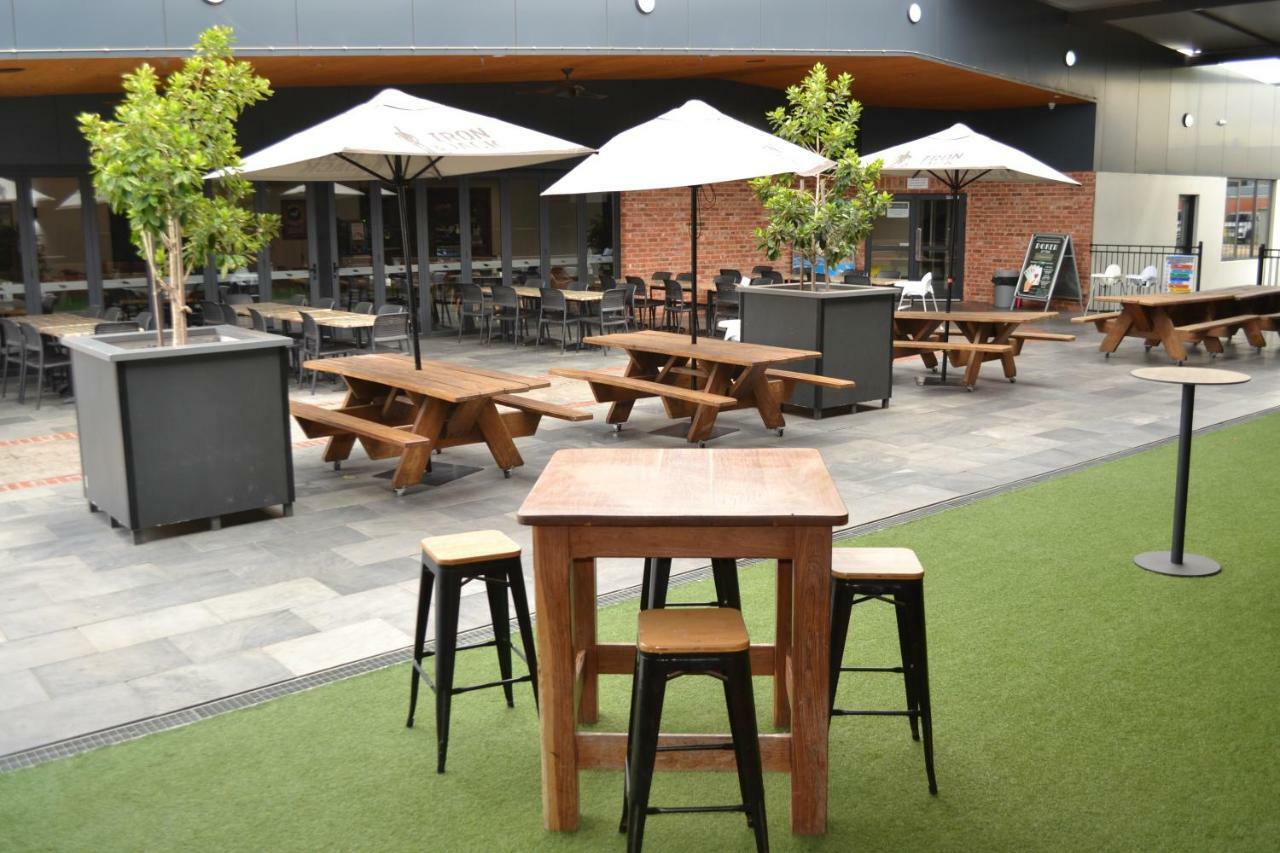Garden Hotel Dubbo Eksteriør bilde